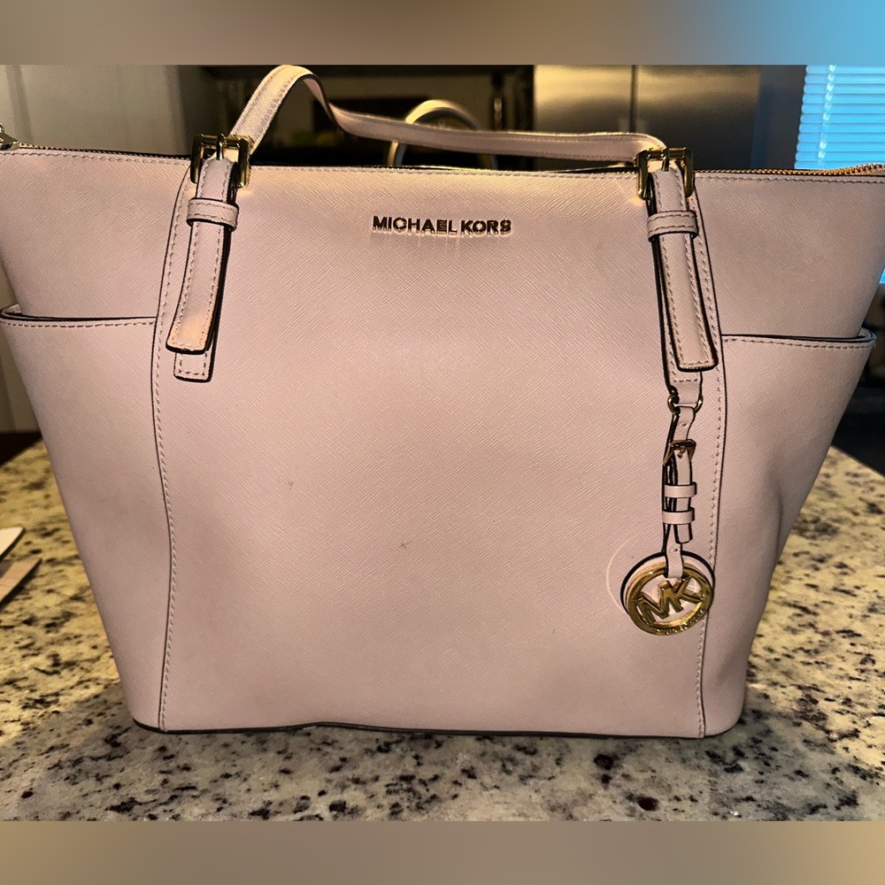 Michael Kors Jet Set Large Tote